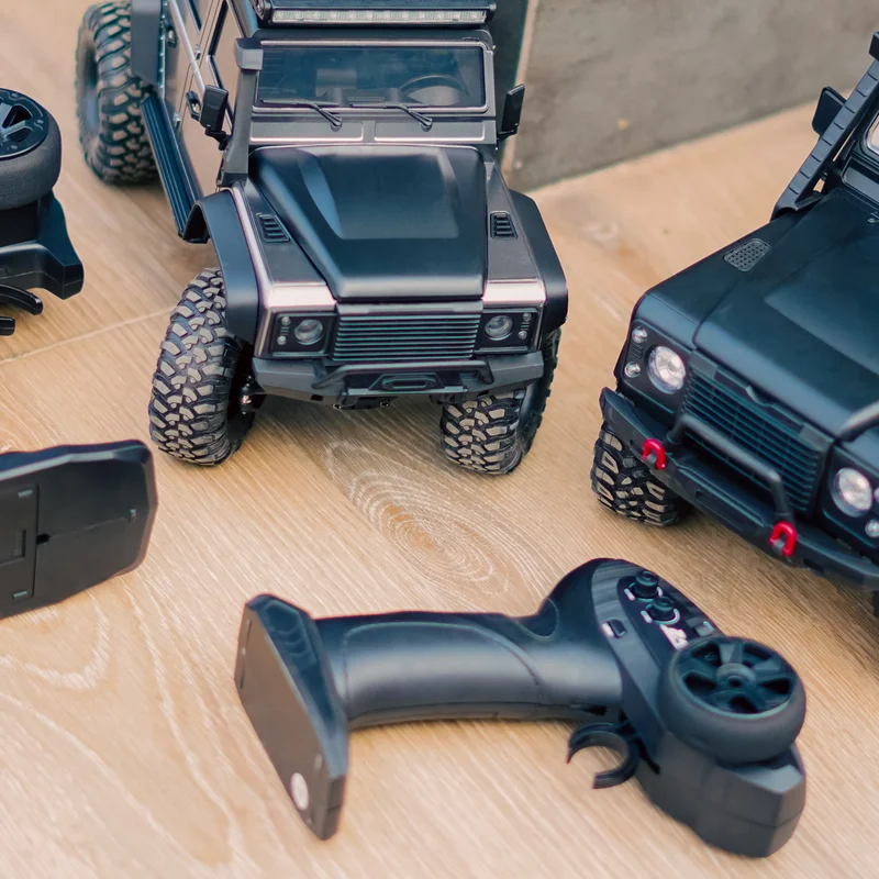 Land Rover RC Car